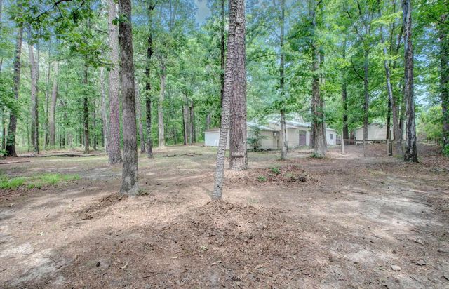 6900 Cherokee Ln, White Hall, AR 71602