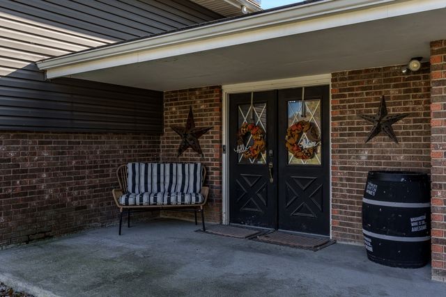 5405 REGENCY Way, Rockford, IL 61114