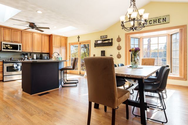 5405 REGENCY Way, Rockford, IL 61114