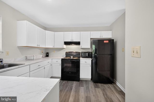 261 MANSION PKWY, New Castle, DE 19720