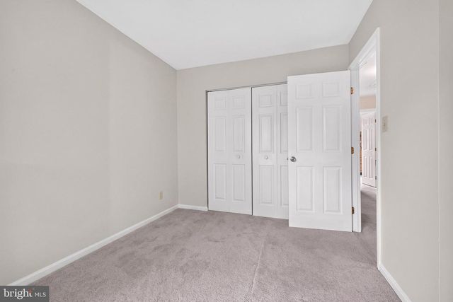 261 MANSION PKWY, New Castle, DE 19720