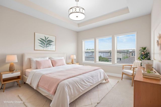 5707 VILLAGE CENTER DRIVE, Lithia, FL 33547