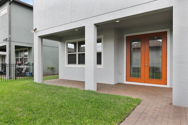 5707 VILLAGE CENTER DRIVE, Lithia, FL 33547