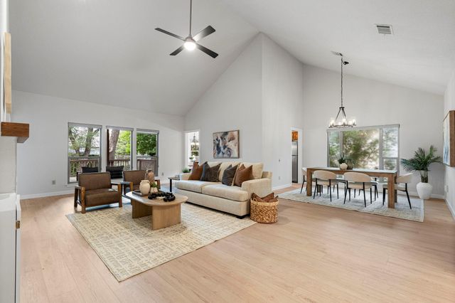 6304 Walebridge LN, Austin, TX 78739
