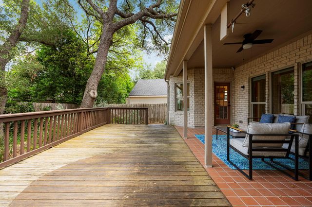6304 Walebridge LN, Austin, TX 78739