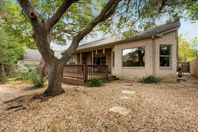 6304 Walebridge LN, Austin, TX 78739