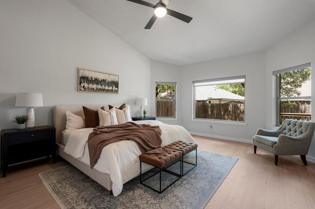 6304 Walebridge LN, Austin, TX 78739