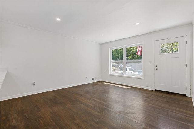 1928 APACHE Trail SE, Atlanta, GA 30316