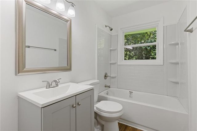 1928 APACHE Trail SE, Atlanta, GA 30316