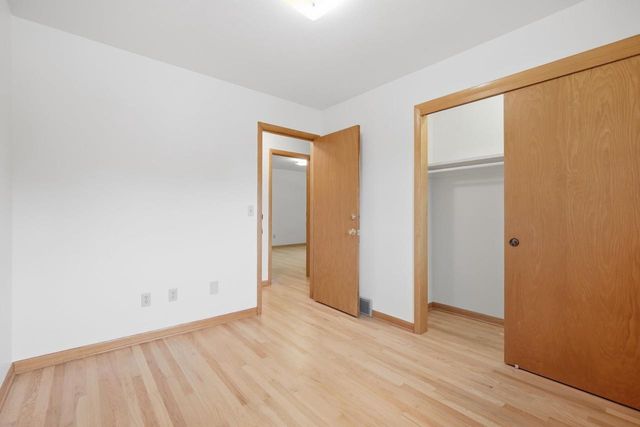 607 Hillcrest Drive, Oregon, WI 53575