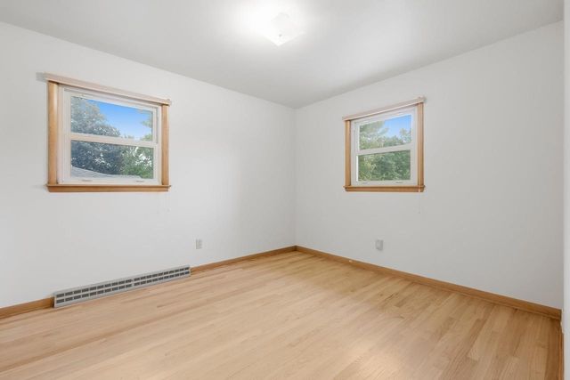 607 Hillcrest Drive, Oregon, WI 53575