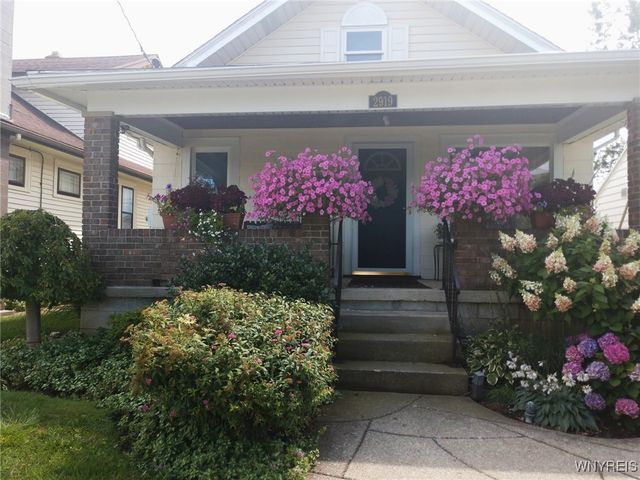 2919 Michigan Avenue, Niagara Falls, NY 14305