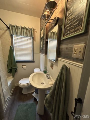 2919 Michigan Avenue, Niagara Falls, NY 14305