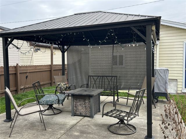 2919 Michigan Avenue, Niagara Falls, NY 14305