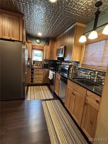 2919 Michigan Avenue, Niagara Falls, NY 14305