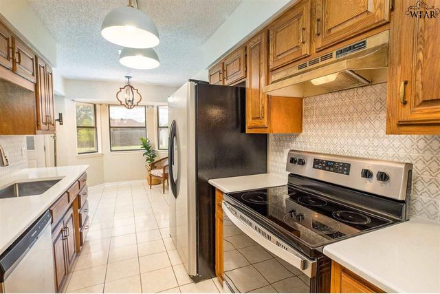 4319 CRESTVIEW, Wichita Falls, TX 76306