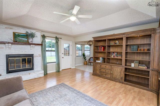 4319 CRESTVIEW, Wichita Falls, TX 76306