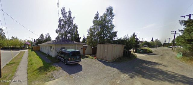 934 Medfra Street, Anchorage, AK 99501