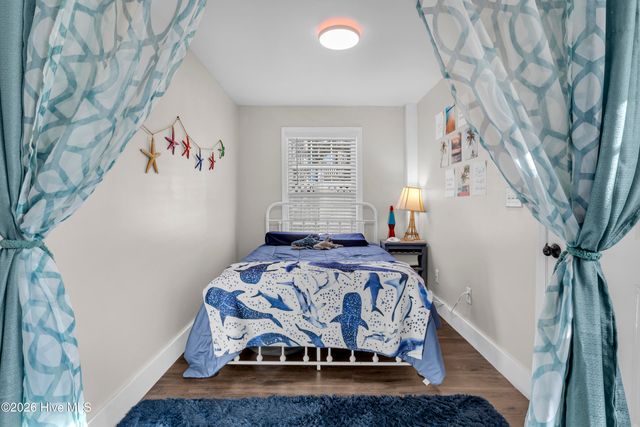 212 NE 35th Street, Oak Island, NC 28465