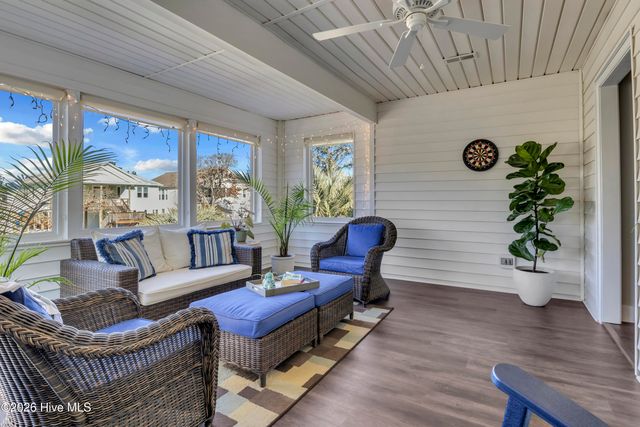 212 NE 35th Street, Oak Island, NC 28465