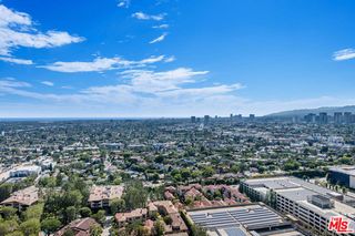 1 W Century Drive 24A, Los Angeles, CA 90067