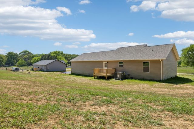 625 Humble Cemetery Road, Pikeville, TN 37367