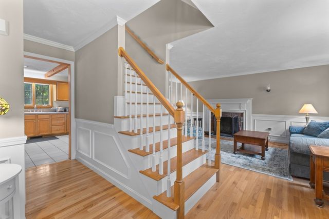 10 Shirley Street, Pepperell, MA 01463
