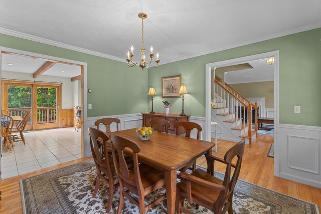 10 Shirley Street, Pepperell, MA 01463