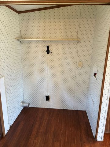 86 Latimer Ridge Road, Honea Path, SC 29654