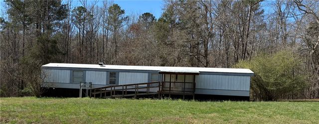 86 Latimer Ridge Road, Honea Path, SC 29654