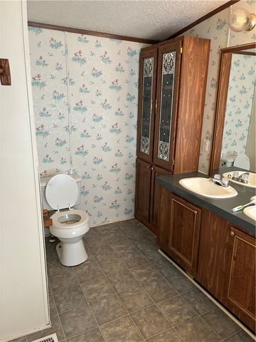 86 Latimer Ridge Road, Honea Path, SC 29654