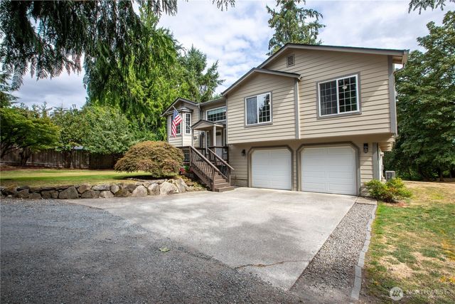 521 208th Avenue E, Bonney Lake, WA 98391