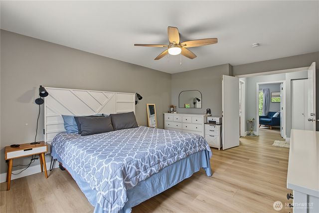 521 208th Avenue E, Bonney Lake, WA 98391