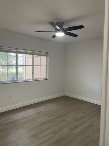 2500 Centergate Dr 104, Miramar, FL 33025