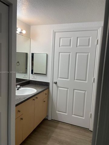 2500 Centergate Dr 104, Miramar, FL 33025