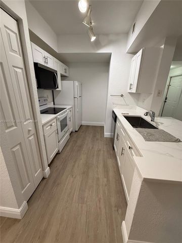 2500 Centergate Dr 104, Miramar, FL 33025