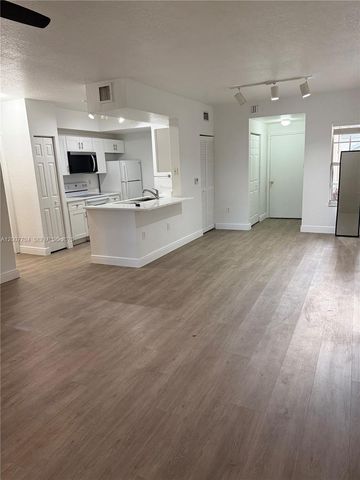 2500 Centergate Dr 104, Miramar, FL 33025