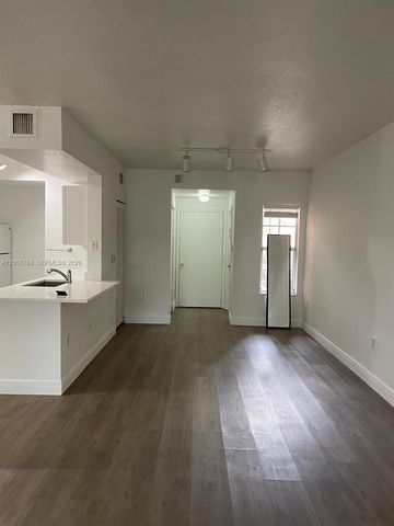 2500 Centergate Dr 104, Miramar, FL 33025