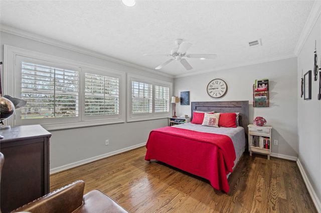 1395 Ford Avenue, Dayton, TX 77535