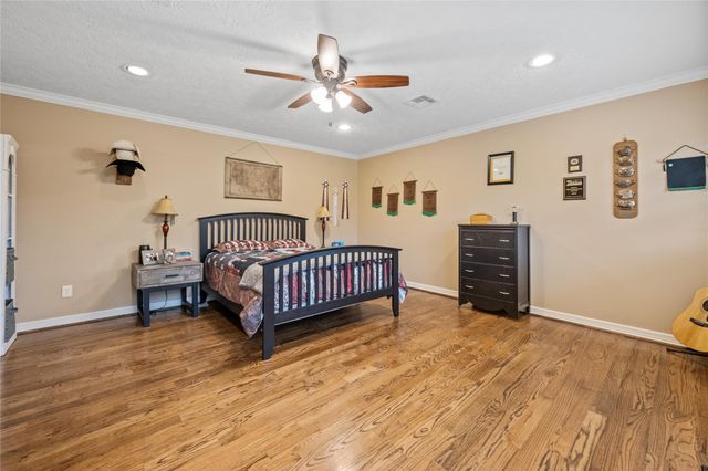 1395 Ford Avenue, Dayton, TX 77535