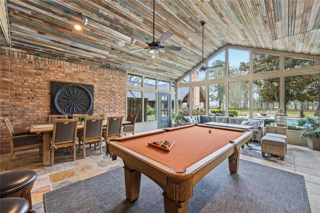 1395 Ford Avenue, Dayton, TX 77535