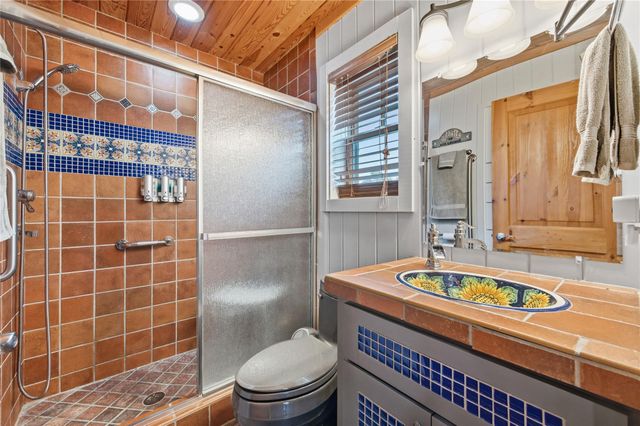 1395 Ford Avenue, Dayton, TX 77535