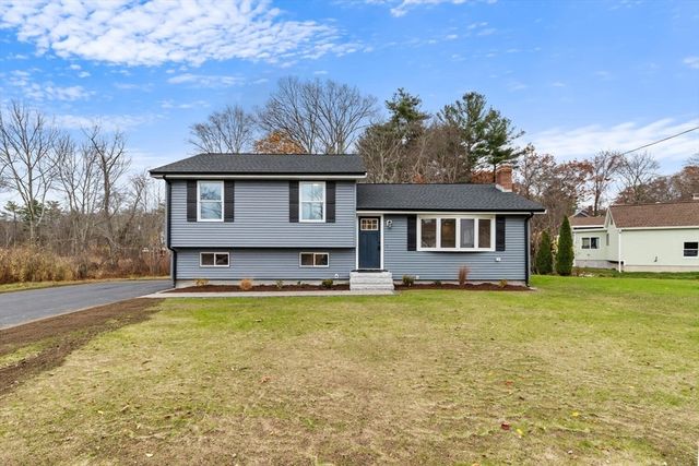 9 Woodside Ln, Burlington, MA 01803