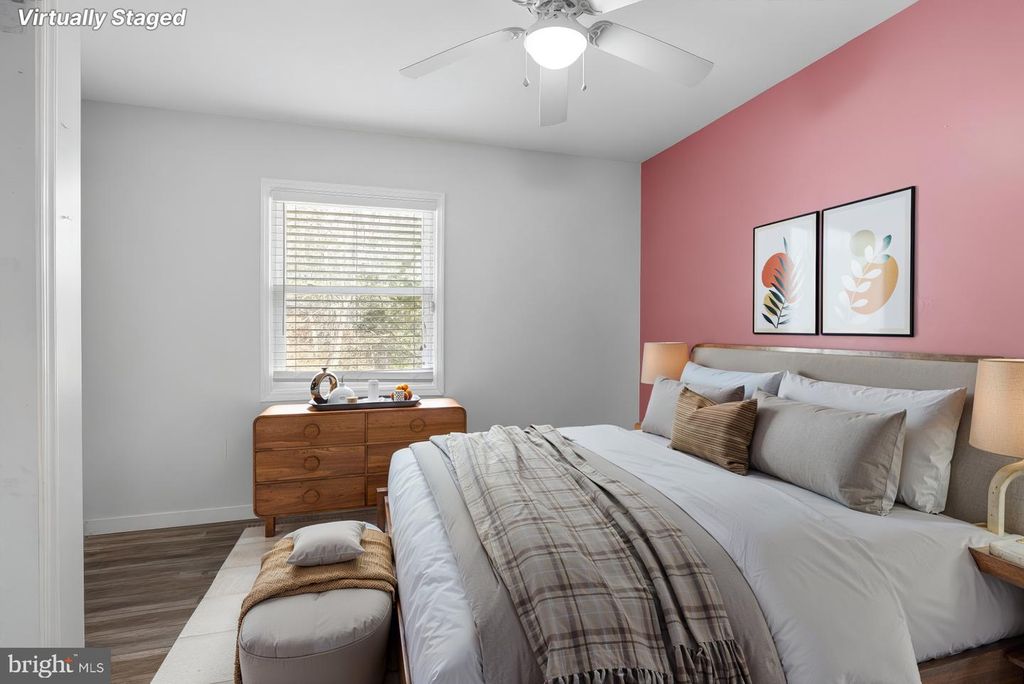 Image 12 of property listing at 278 VALERIE LN, Lusby, MD 20657