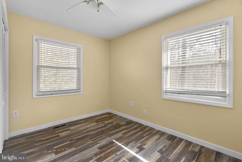 Image 13 of property listing at 278 VALERIE LN, Lusby, MD 20657