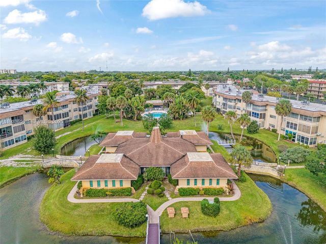 5021 W Oakland Park Blvd 312, Lauderdale Lakes, FL 33313