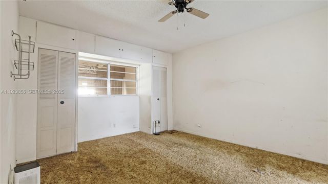 5021 W Oakland Park Blvd 312, Lauderdale Lakes, FL 33313