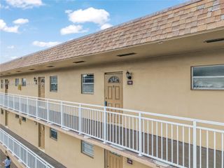 5021 W Oakland Park Blvd 312, Lauderdale Lakes, FL 33313