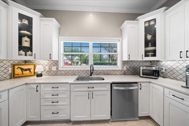 2411 SE 27TH STREET, Ocala, FL 34471