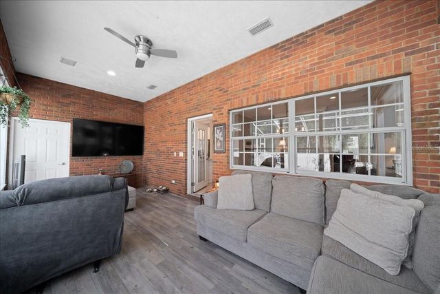 2411 SE 27TH STREET, Ocala, FL 34471